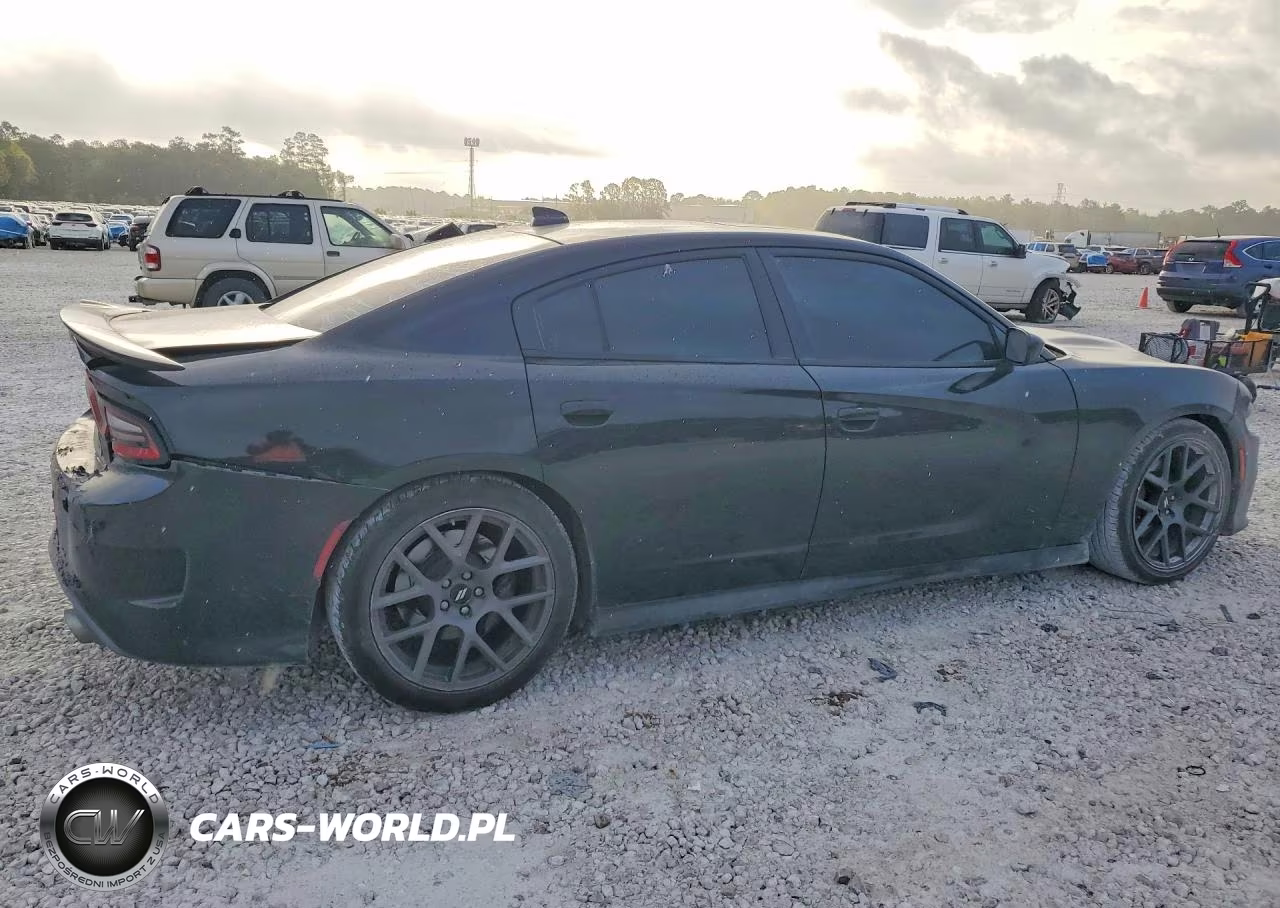 2017 Dodge Charger R VIN:2C3CDXGJ8HH614086 - 3