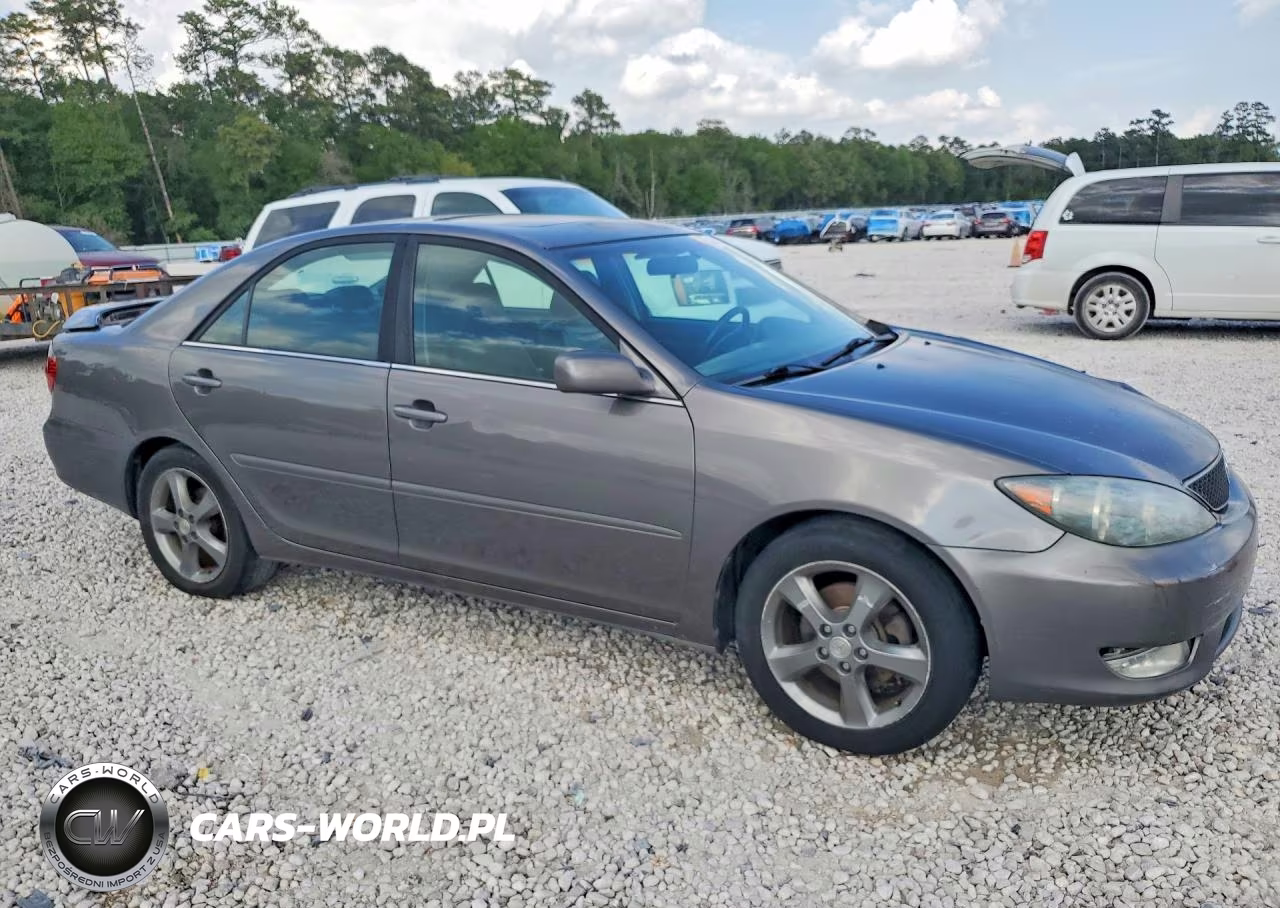 2005 Toyota Camry Se V6 VIN:4T1BA32K25U052425 - 4