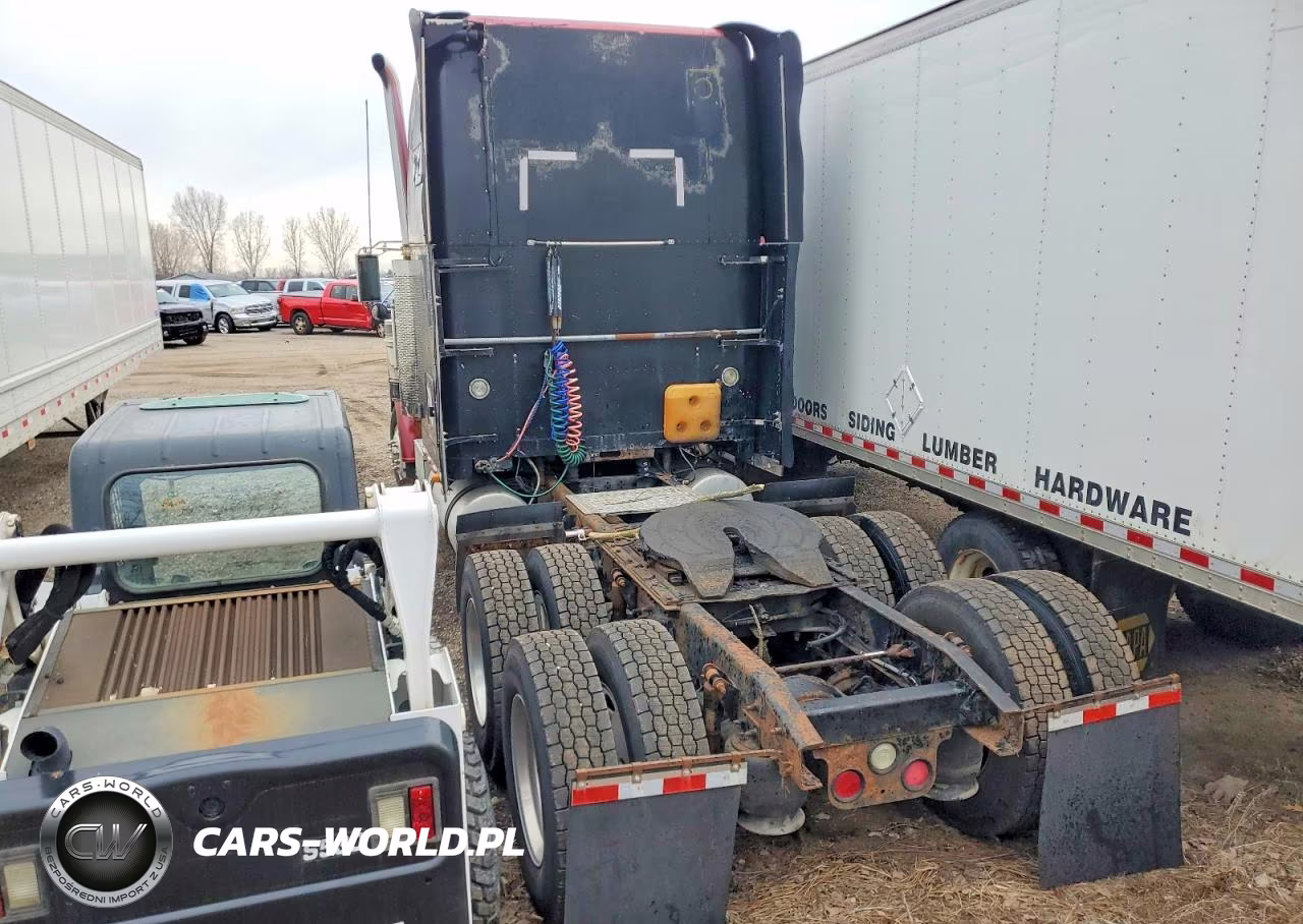 2004 Freightliner Fld132 VIN:1FUJAPCK64DM03253 - 3
