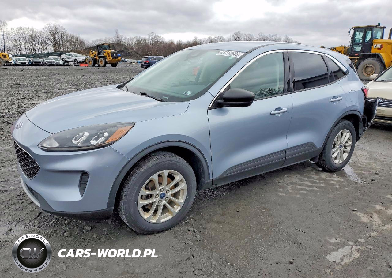 2022 Ford Escape Se