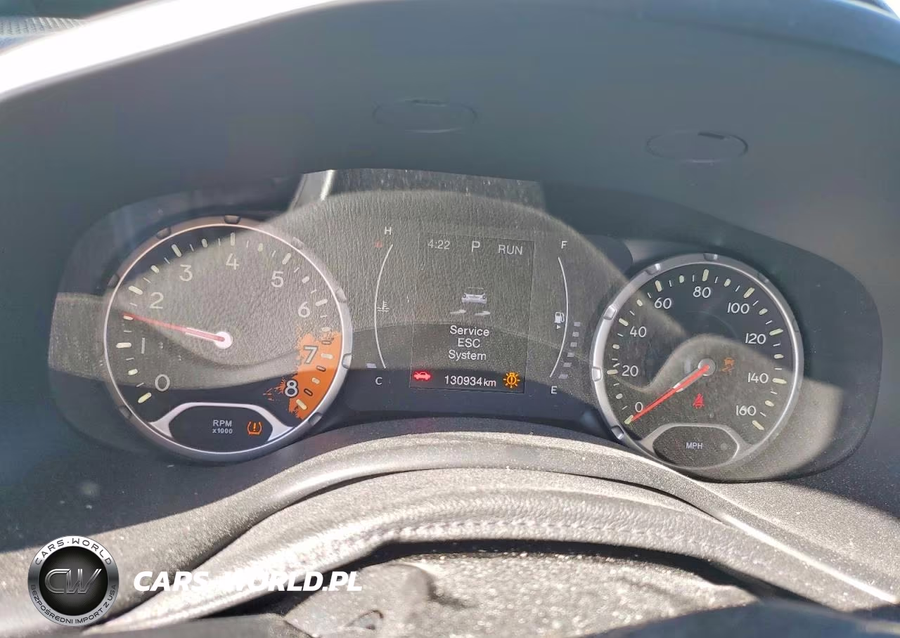 2018 Jeep Renegade Latitude VIN:ZACCJABB4JPH91112 - 9