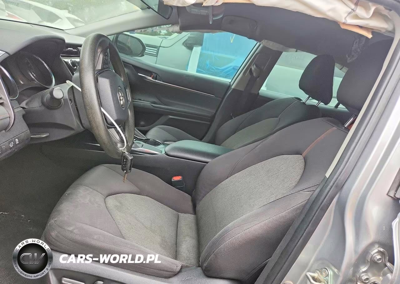 2020 Toyota Camry Le VIN:4T1C11AK2LU925226 - 7