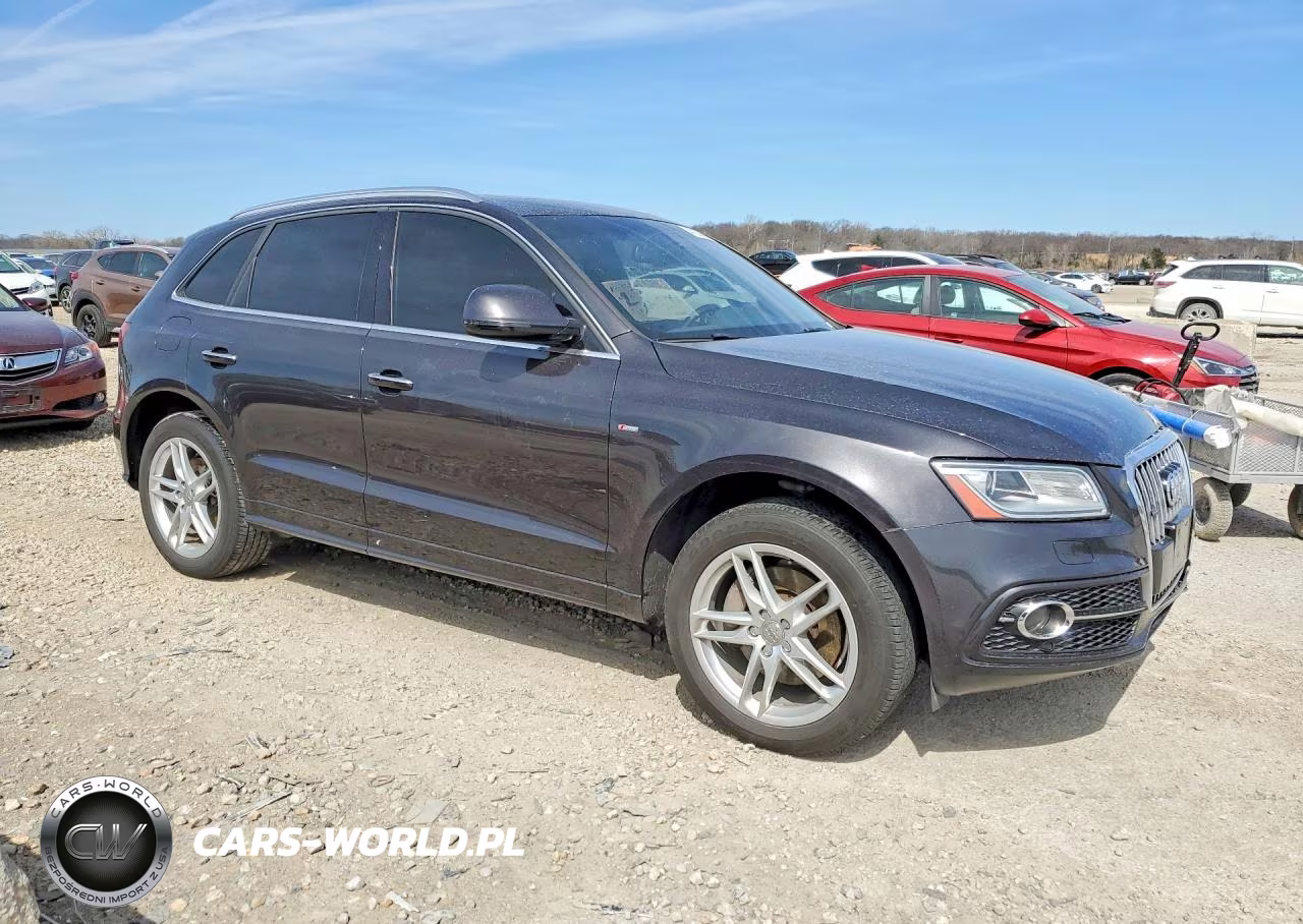 2016 Audi Q5 Premium Plus S-Line VIN:WA1D7AFP4GA081641 - 4