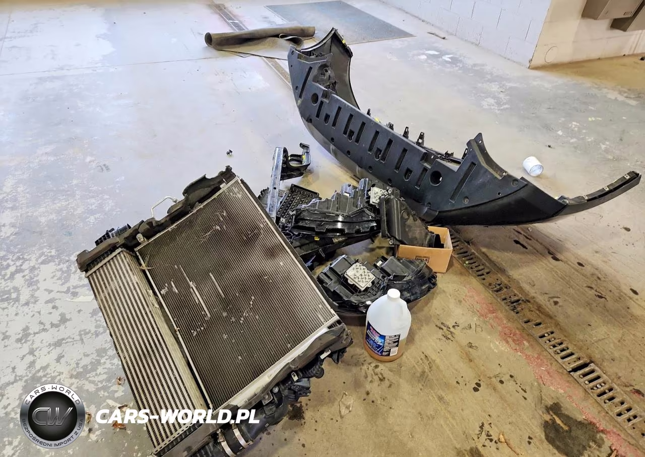 2021 Ford Edge Titanium VIN:2FMPK4K90MBA21183 - 13