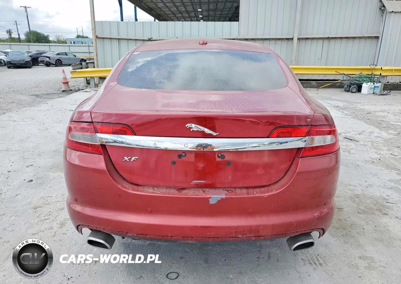 JAGUAR XF VIN:SAJWA06B59HR05611 - 6