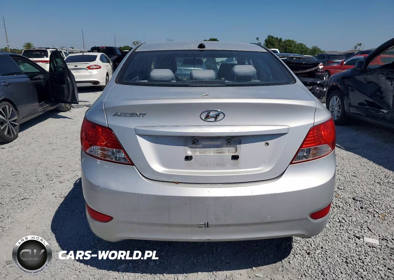 2013 Hyundai Accent Gls VIN:KMHCT4AE2DU394617 - 6