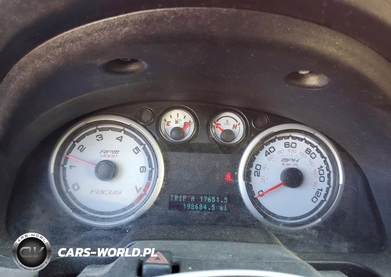 2008 Ford Focus Se VIN:1FAHP33N18W213920 - 9