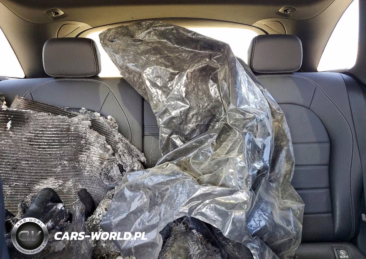 2022 Mercedes-Benz Glc 300 VIN:W1N0G8DB3NV337139 - 10