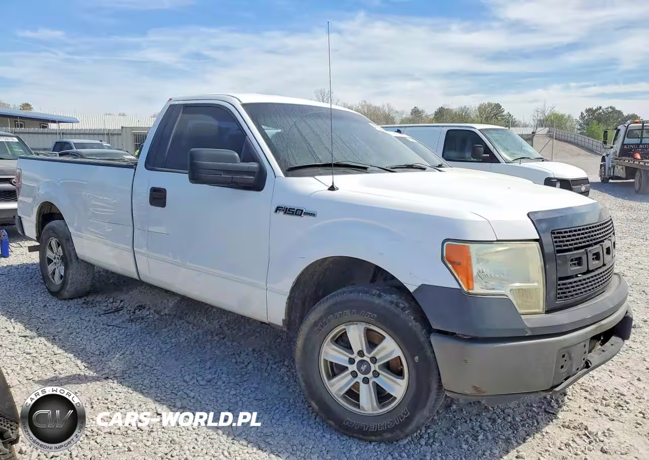 2014 Ford F150 VIN:1FTMF1CM8EKG06324 - 4