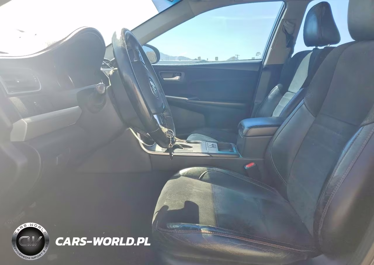 2016 Toyota Camry Xse VIN:4T1BF1FK2GU244138 - 7