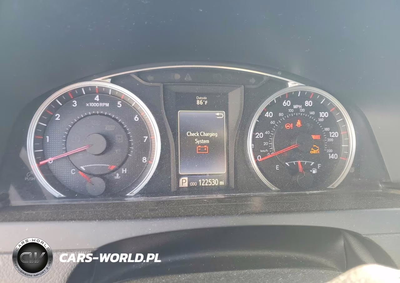 2016 Toyota Camry Xse VIN:4T1BF1FK2GU244138 - 9