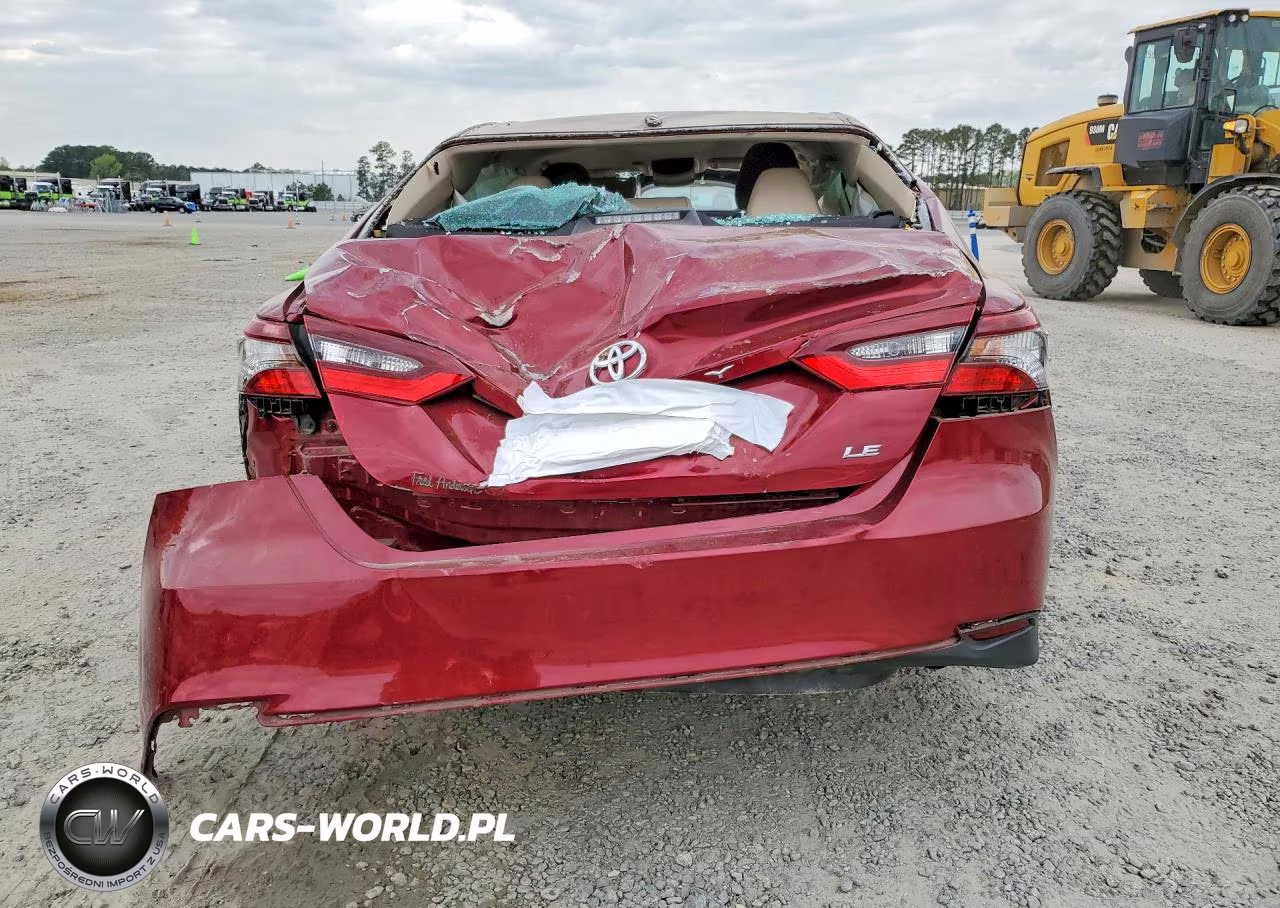 2021 Toyota Camry Le VIN:4T1C11AK5MU425420 - 6