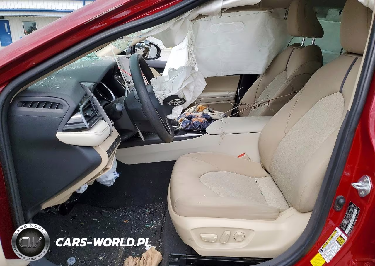 2021 Toyota Camry Le VIN:4T1C11AK5MU425420 - 7