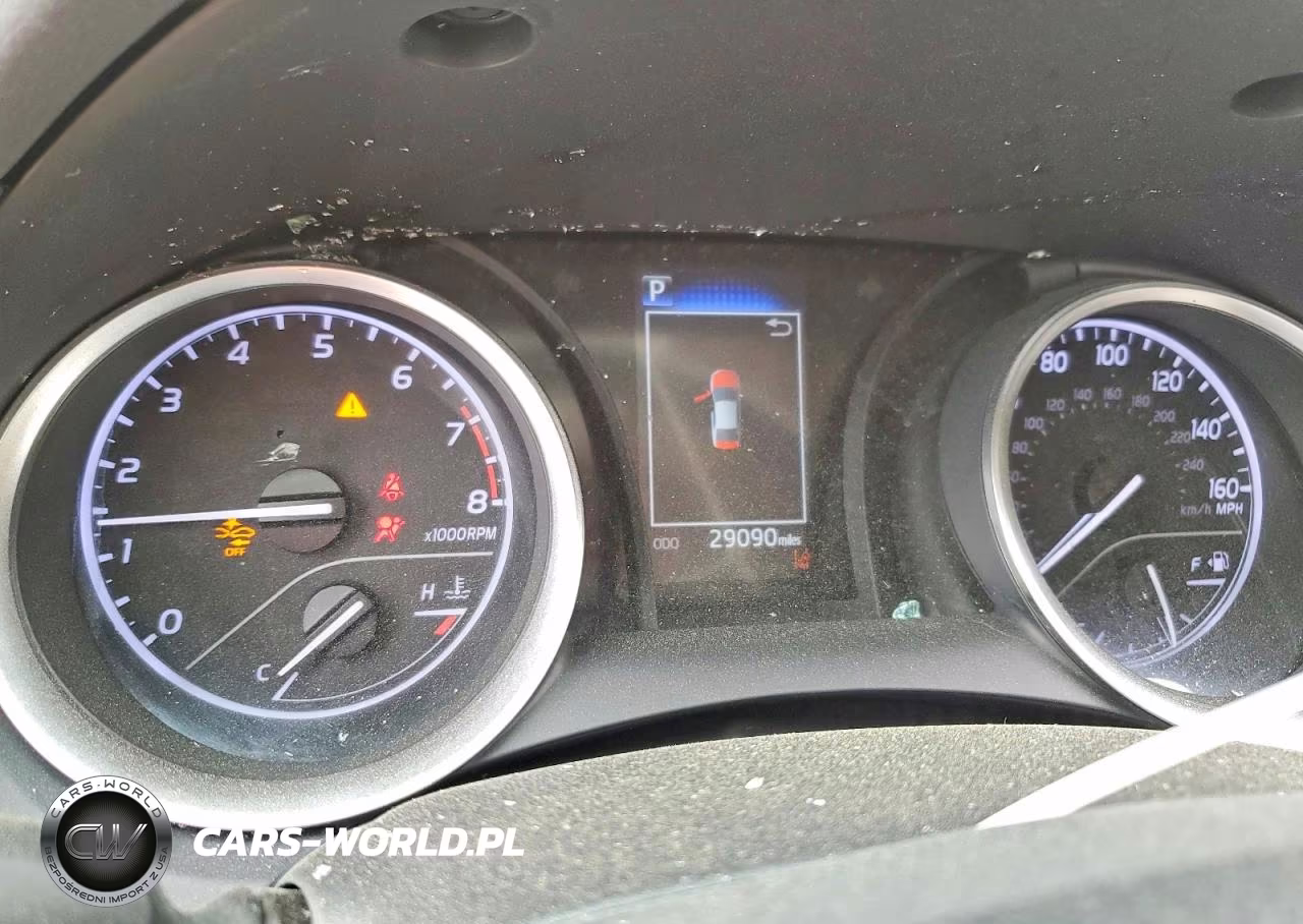 2021 Toyota Camry Le VIN:4T1C11AK5MU425420 - 9