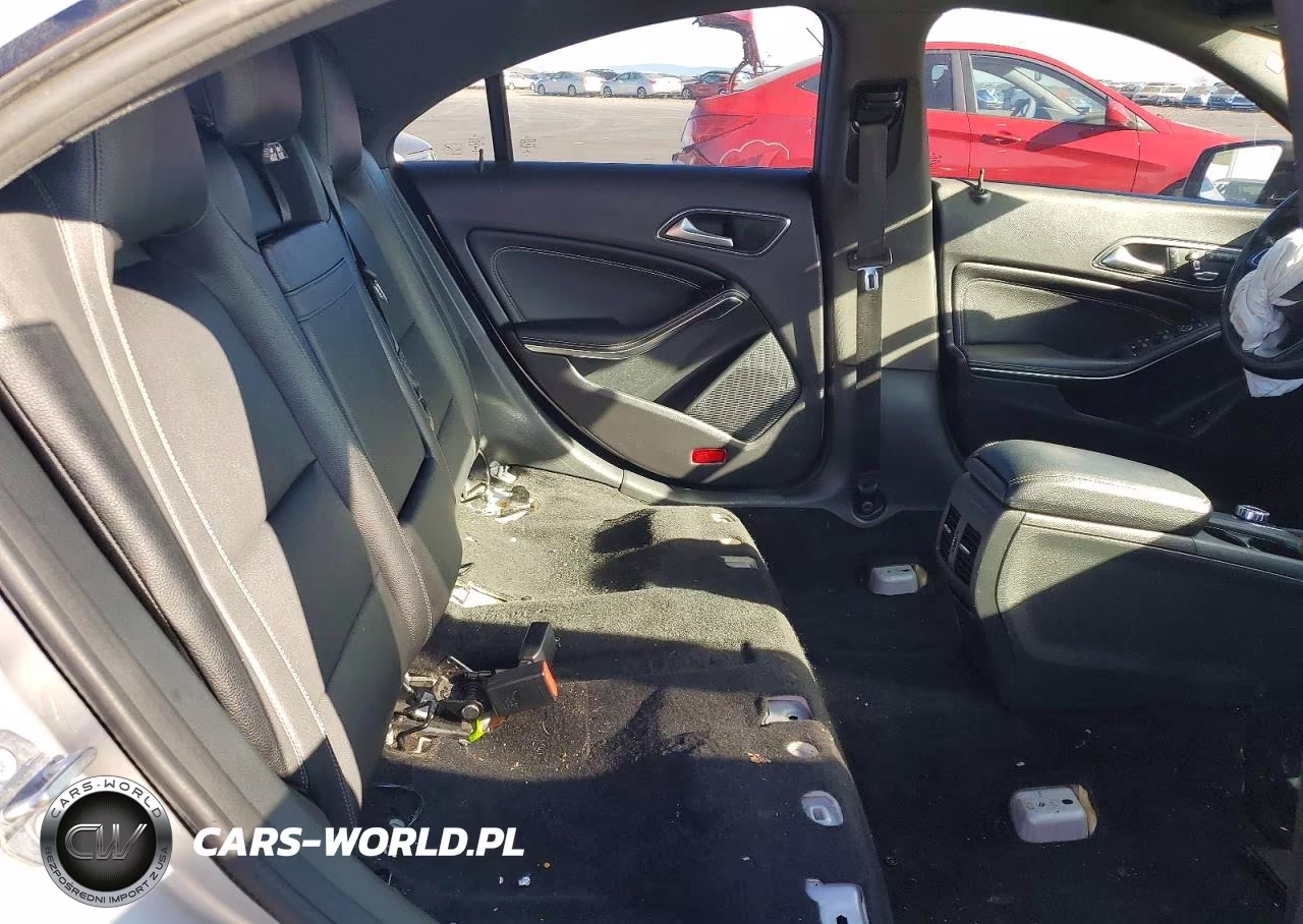 2019 Mercedes-Benz Cla 250 VIN:WDDSJ4EB8KN712971 - 10