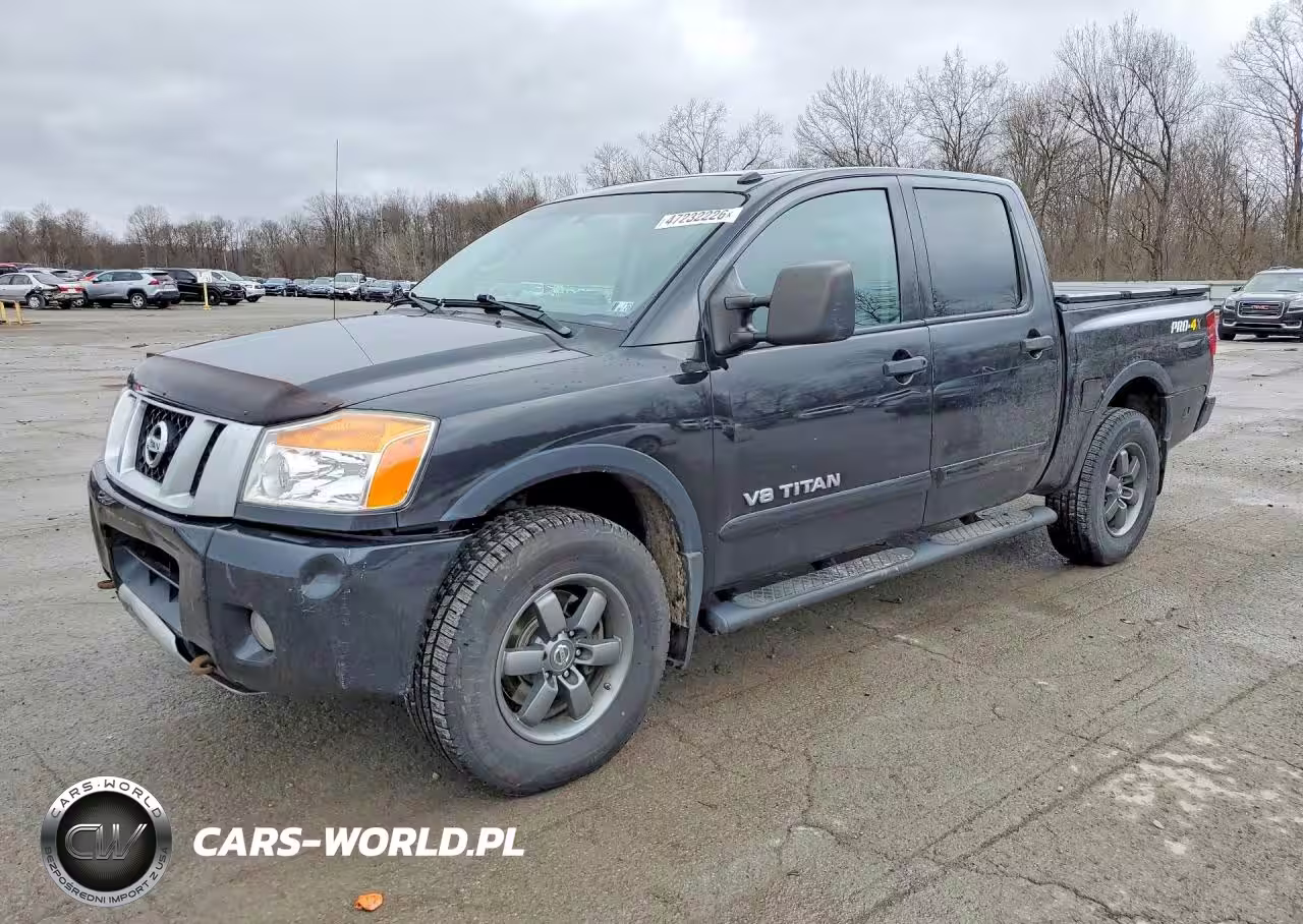 2015 Nissan Titan