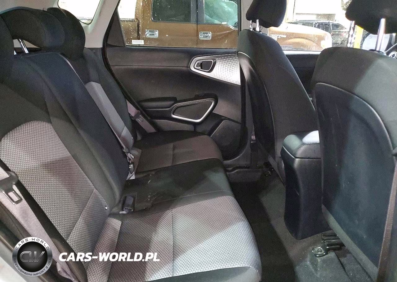2022 Kia Soul Lx VIN:KNDJ23AU5N7833258 - 11