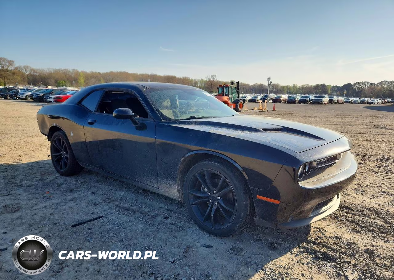 2016 Dodge Challenger Sxt VIN:2C3CDZAG2GH329780 - 4