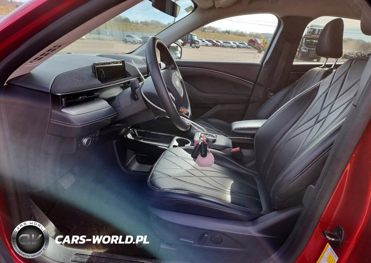 2022 Ford Mustang Mach-E Select VIN:3FMTK1RM3NMA11318 - 7
