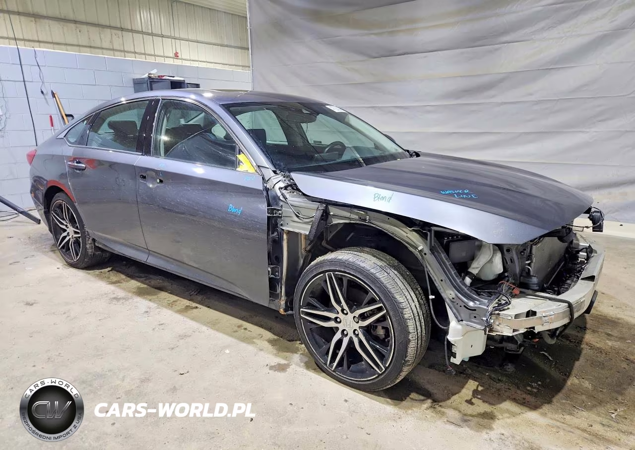 2021 Honda Accord Touring Hybrid VIN:1HGCV3F92MA007314 - 4