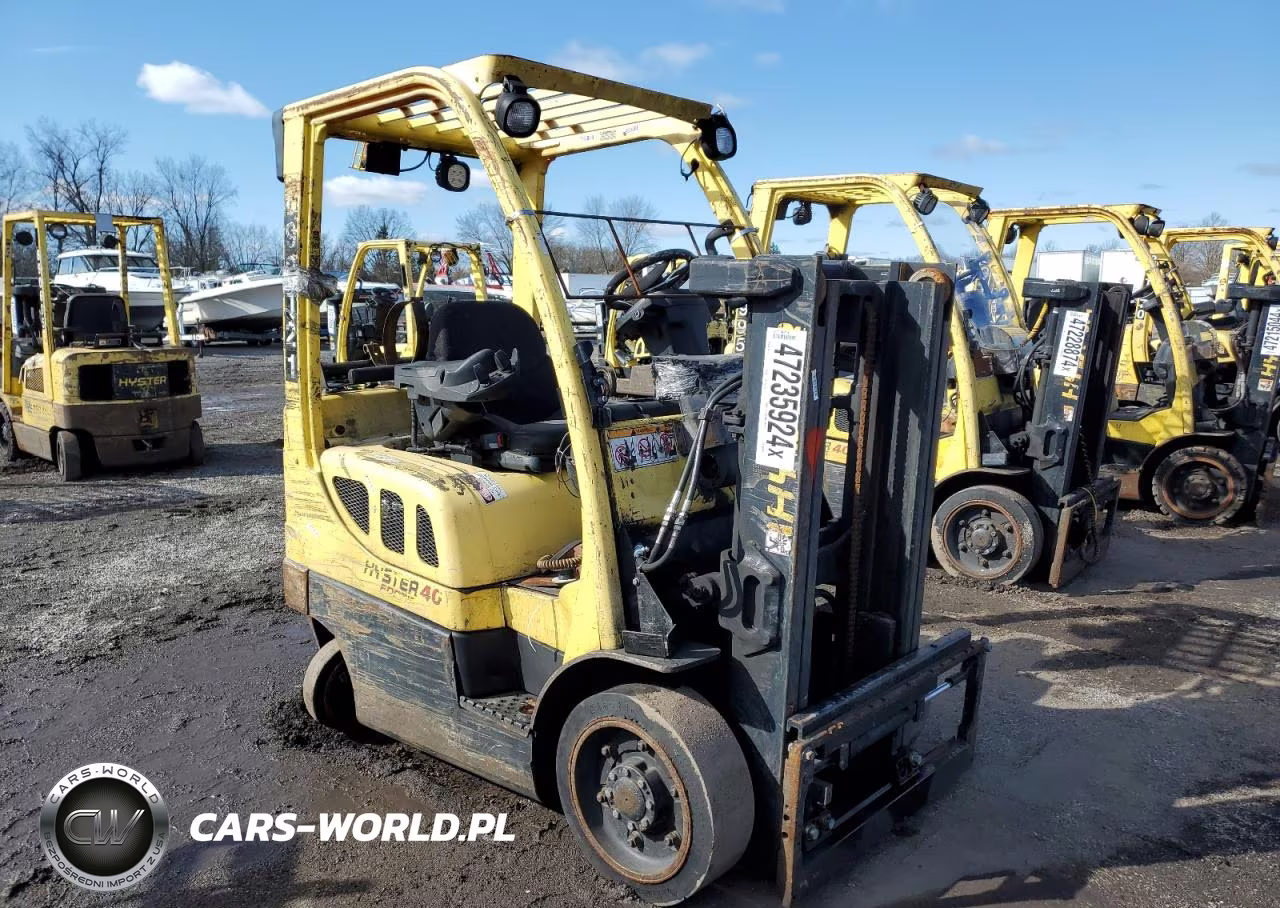 2010 Hyster Forklift