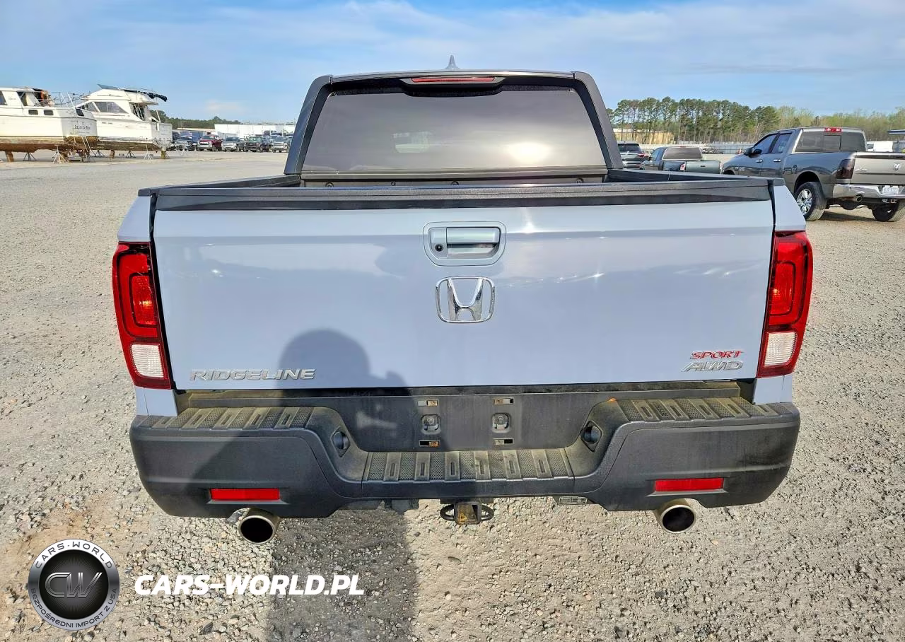 2022 Honda Ridgeline Sport VIN:5FPYK3F16NB015732 - 6