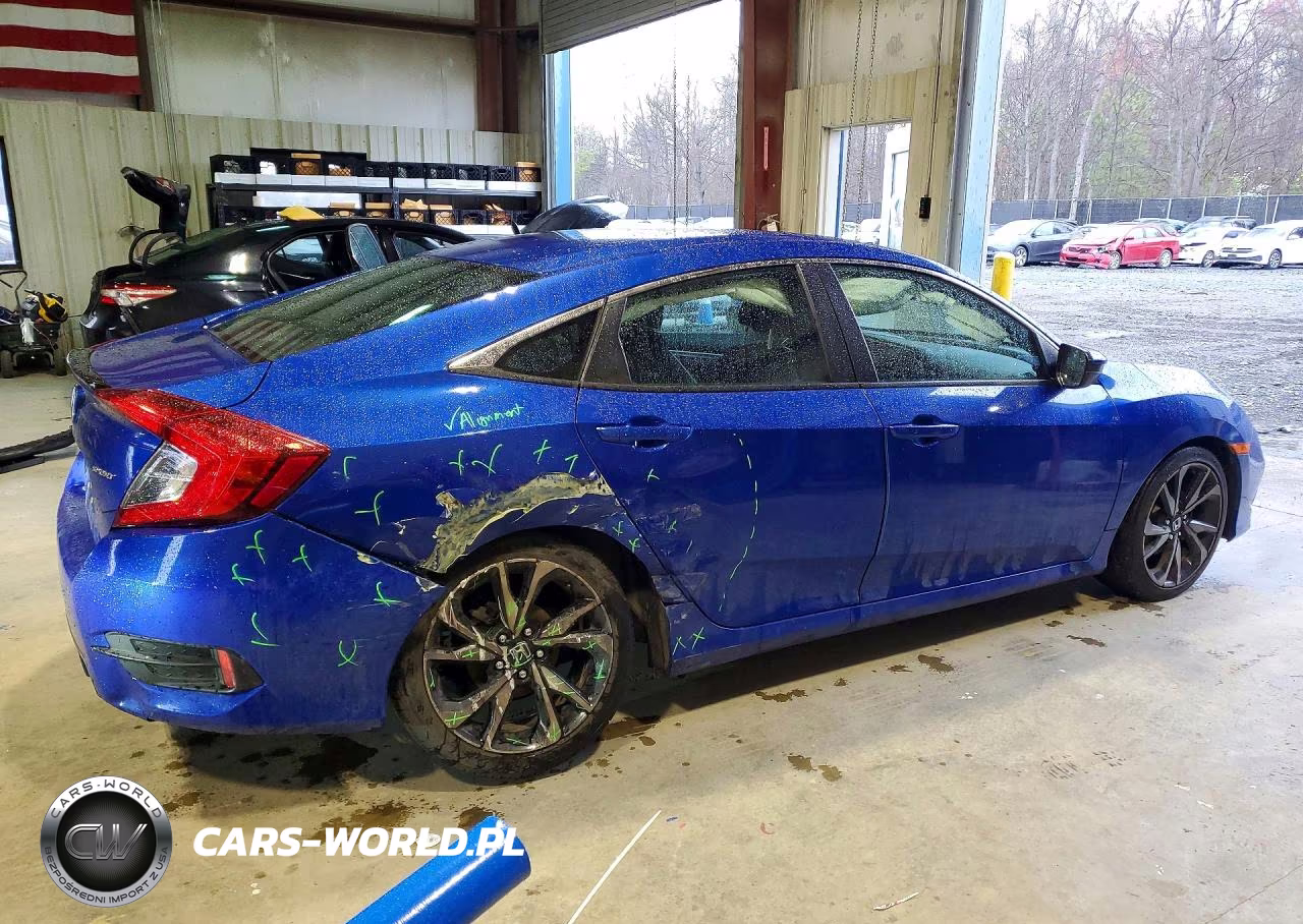 2019 Honda Civic Sport VIN:2HGFC2F85KH555035 - 3