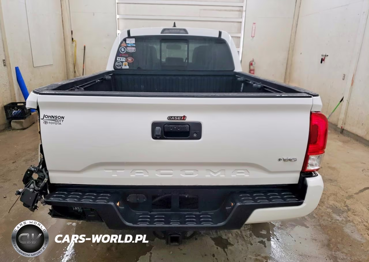 2017 Toyota Tacoma Sr5 V6 VIN:5TFDZ5BN6HX016672 - 6