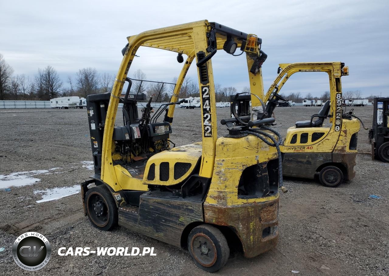 2011 HYSTER FORKLIFT VIN:F187V19702J - 3