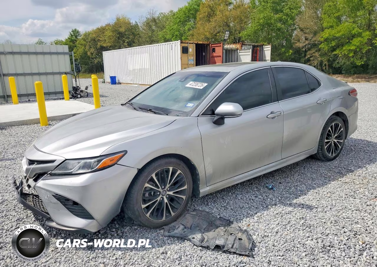 2018 Toyota Camry Se – zdjęcie 1 z 13