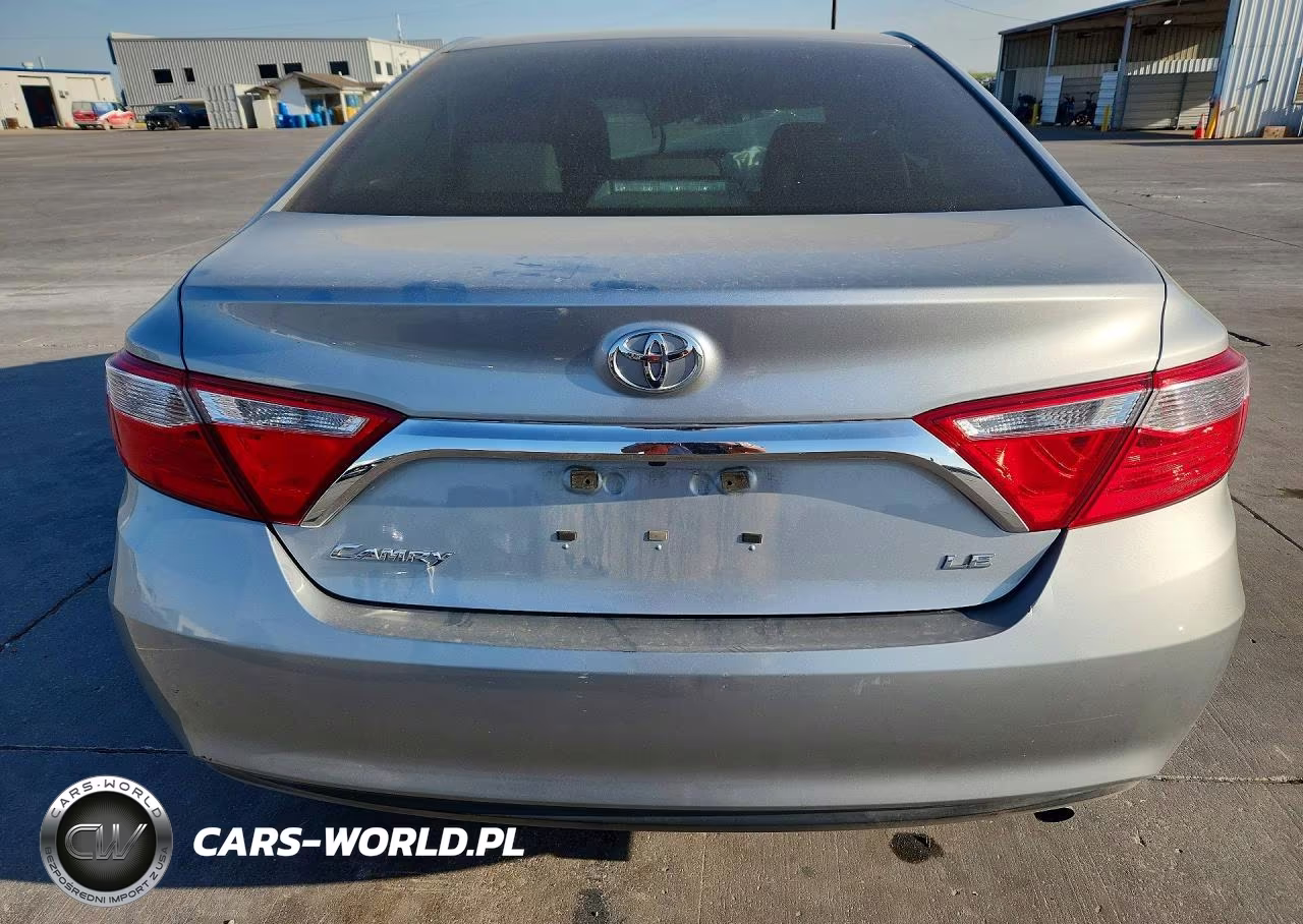2016 Toyota Camry Le VIN:4T1BF1FK7GU243549 - 6