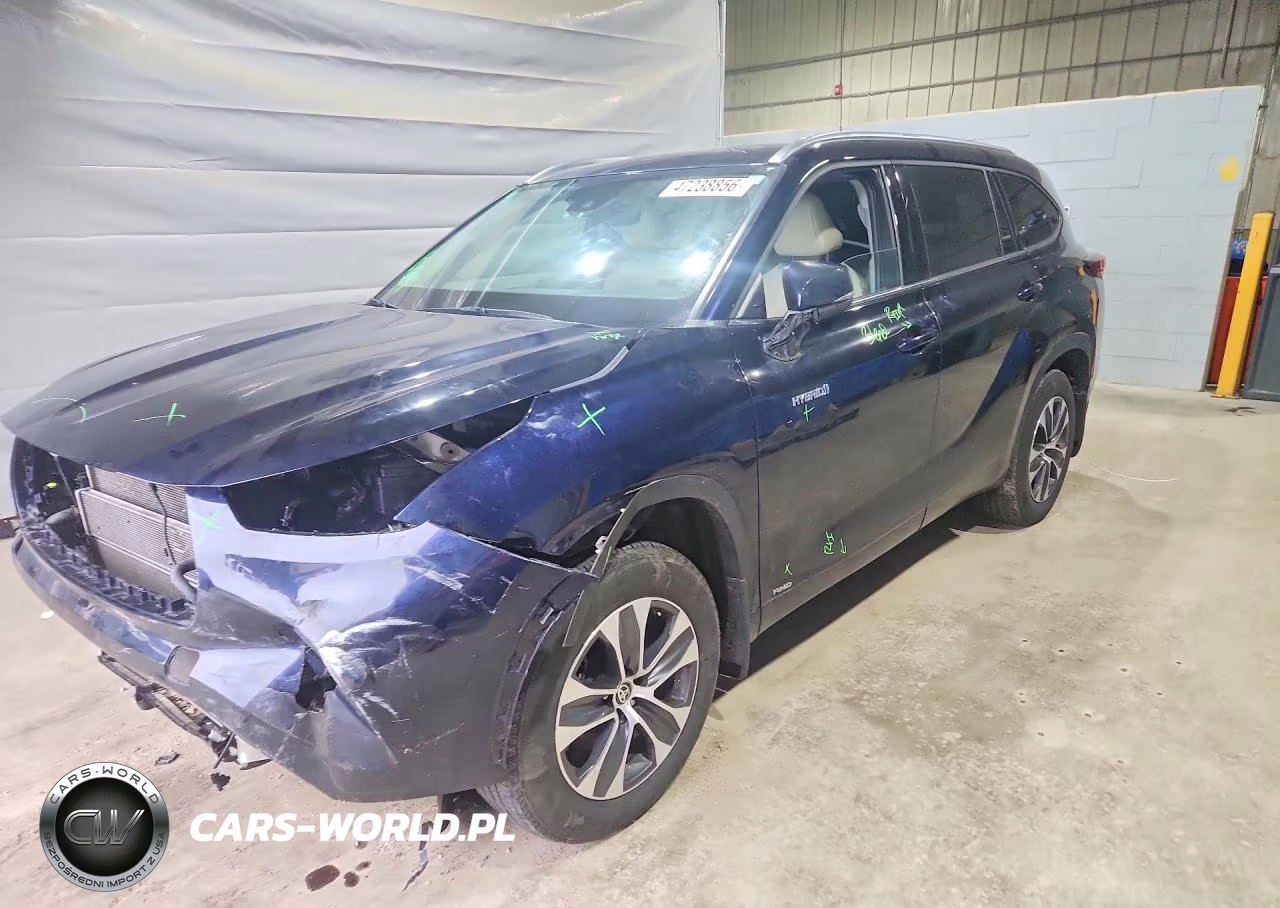 2021 Toyota Highlander Hybrid Xle