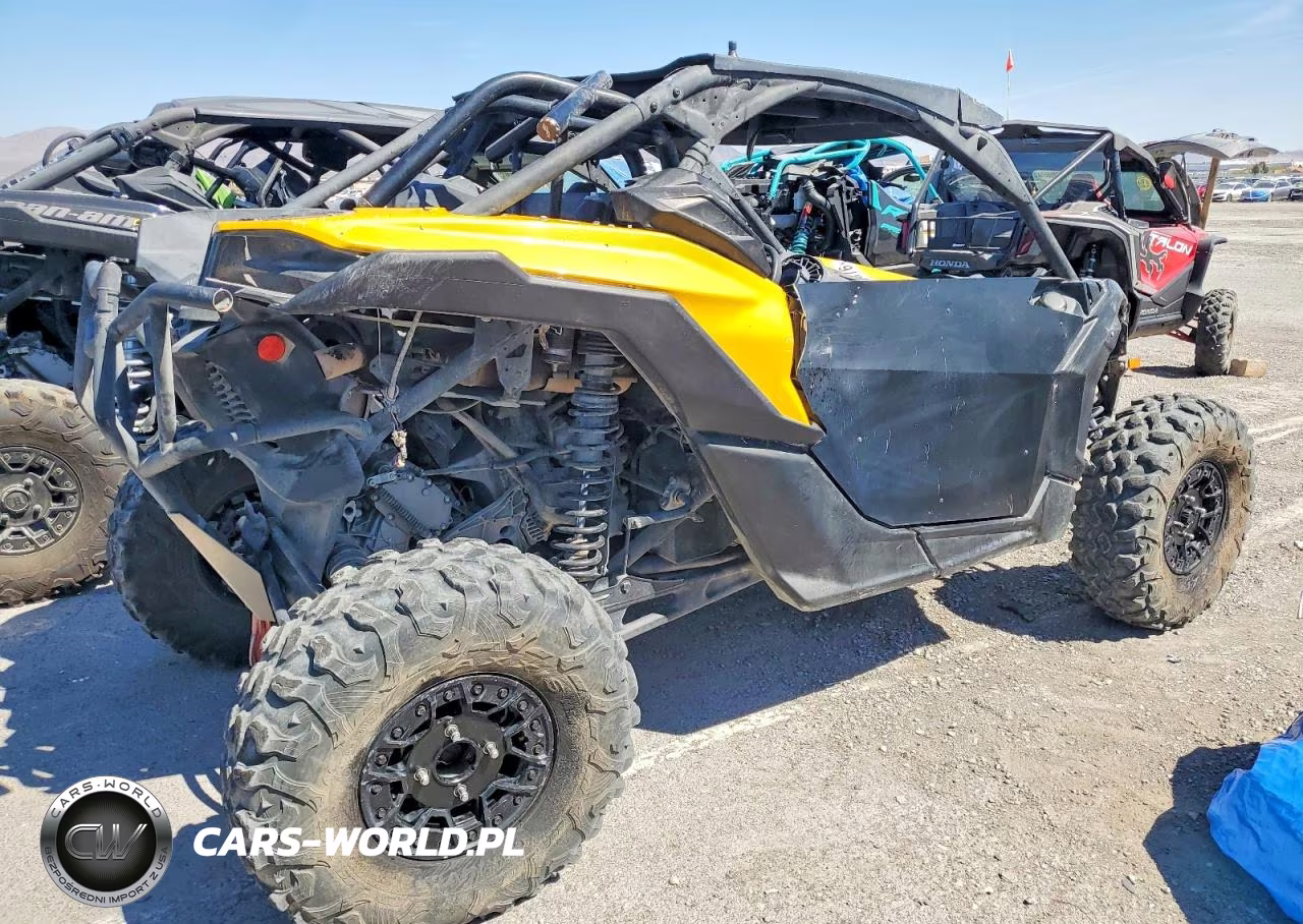 2019 Can-Am Maverick X3 Utility Vehicle VIN:3JBVDAW26HK00973 - 4