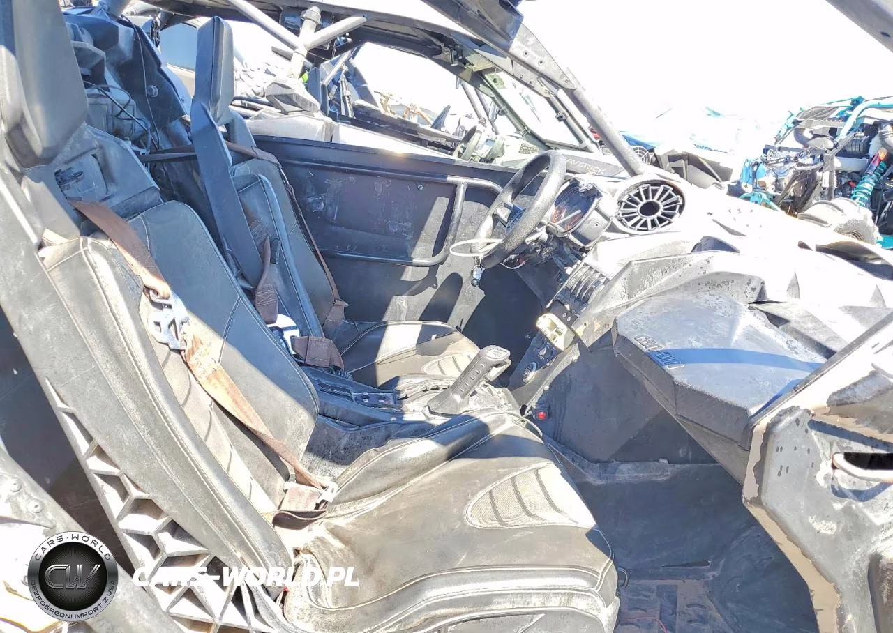 2019 Can-Am Maverick X3 Utility Vehicle VIN:3JBVDAW26HK00973 - 5