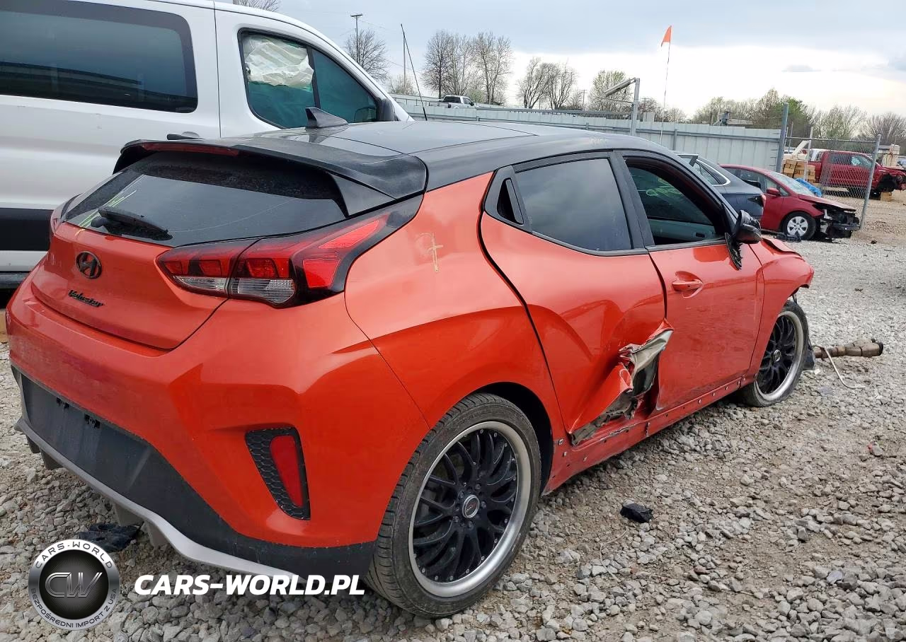 2019 Hyundai Veloster Turbo Ultimate VIN:KMHTH6AB0KU015825 - 3