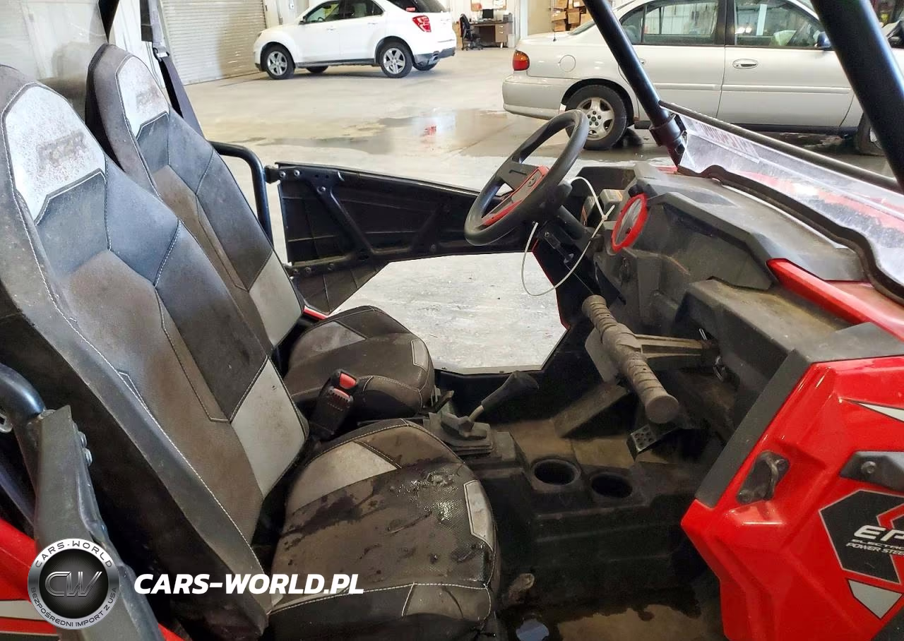 2015 Polaris Rzr Utility Vehicle VIN:4XAVDE991FB954379 - 5