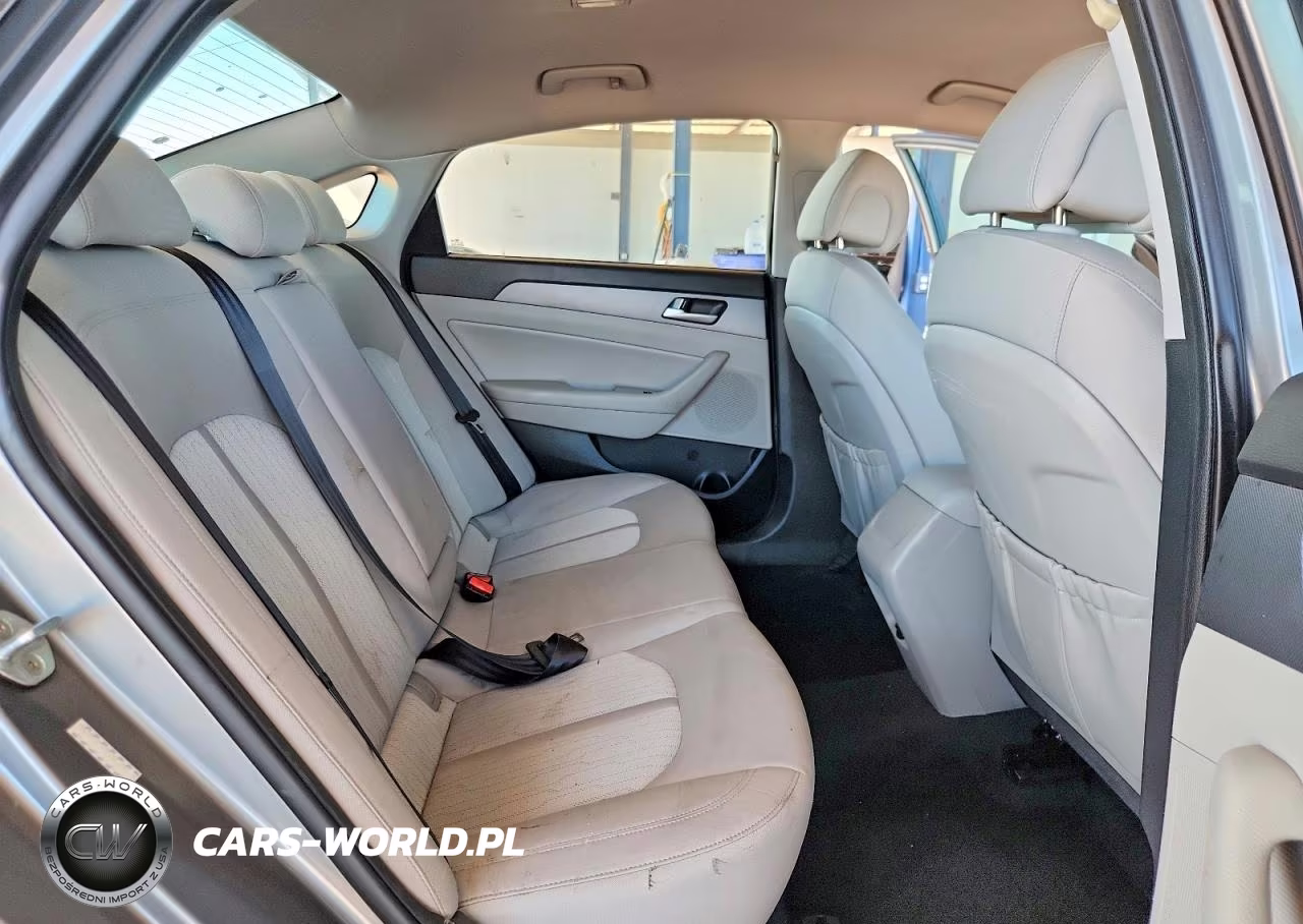 2017 Hyundai Sonata Hybrid Se VIN:KMHE24L35HA071077 - 10