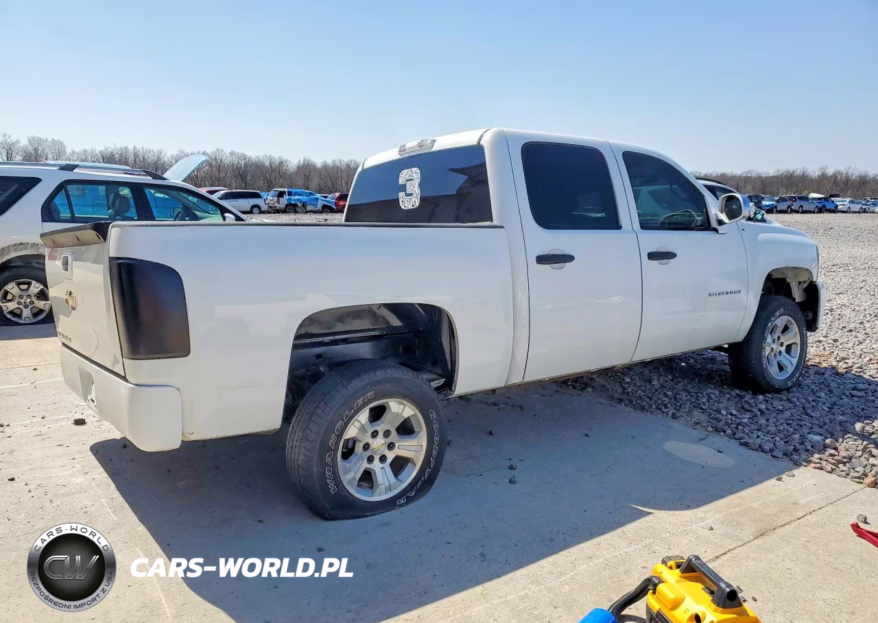 2011 Chevrolet Silverado C1500 Lt VIN:3GCPCSE04BG242203 - 3