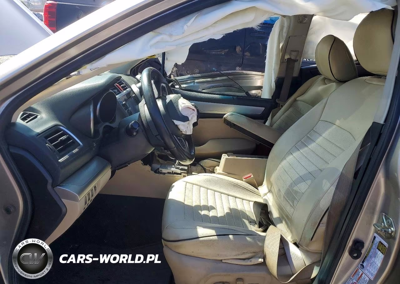 2017 Subaru Outback 2.5I Premium VIN:4S4BSAHC3H3350087 - 7