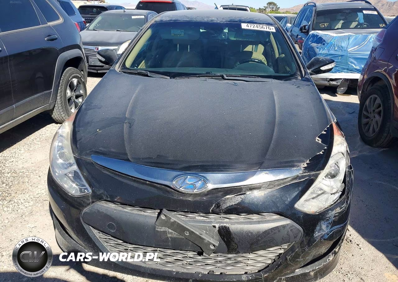 2012 Hyundai Sonata Hybrid VIN:KMHEC4A40CA028123 - 5