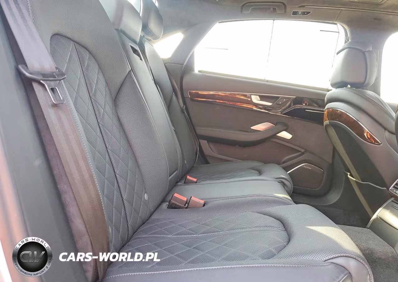 2016 Audi A8 L Quattro VIN:WAU43AFD7GN015307 - 10