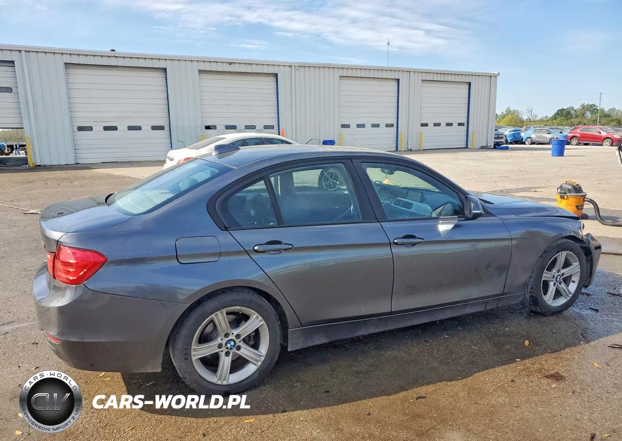 2013 BMW 320 I VIN:WBA3B1C50DK128704 - 3