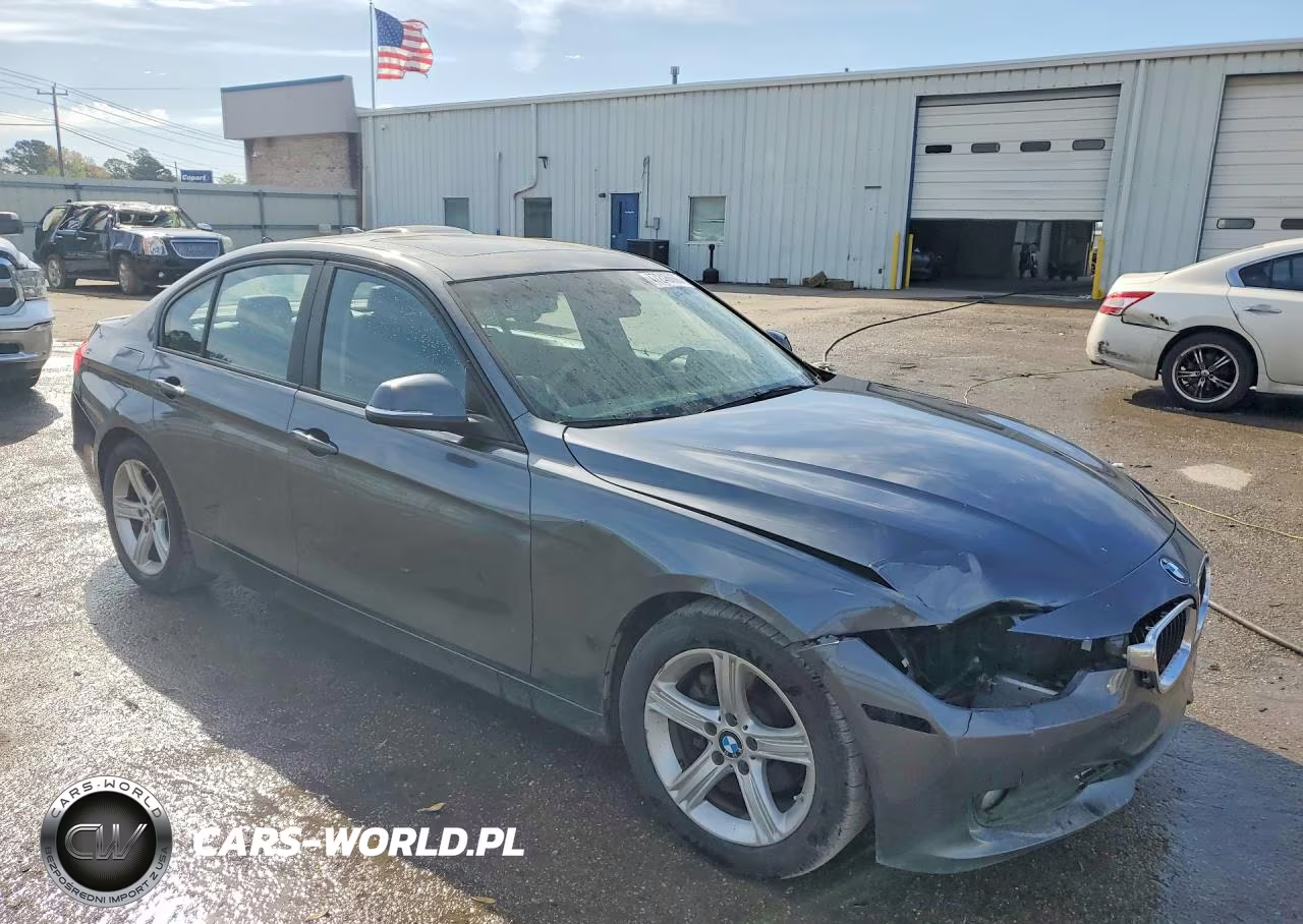 2013 BMW 320 I VIN:WBA3B1C50DK128704 - 4