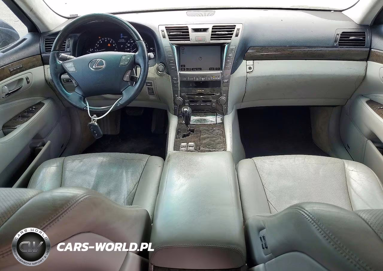 2007 Lexus Is 460 VIN:JTHGL46F375012079 - 8