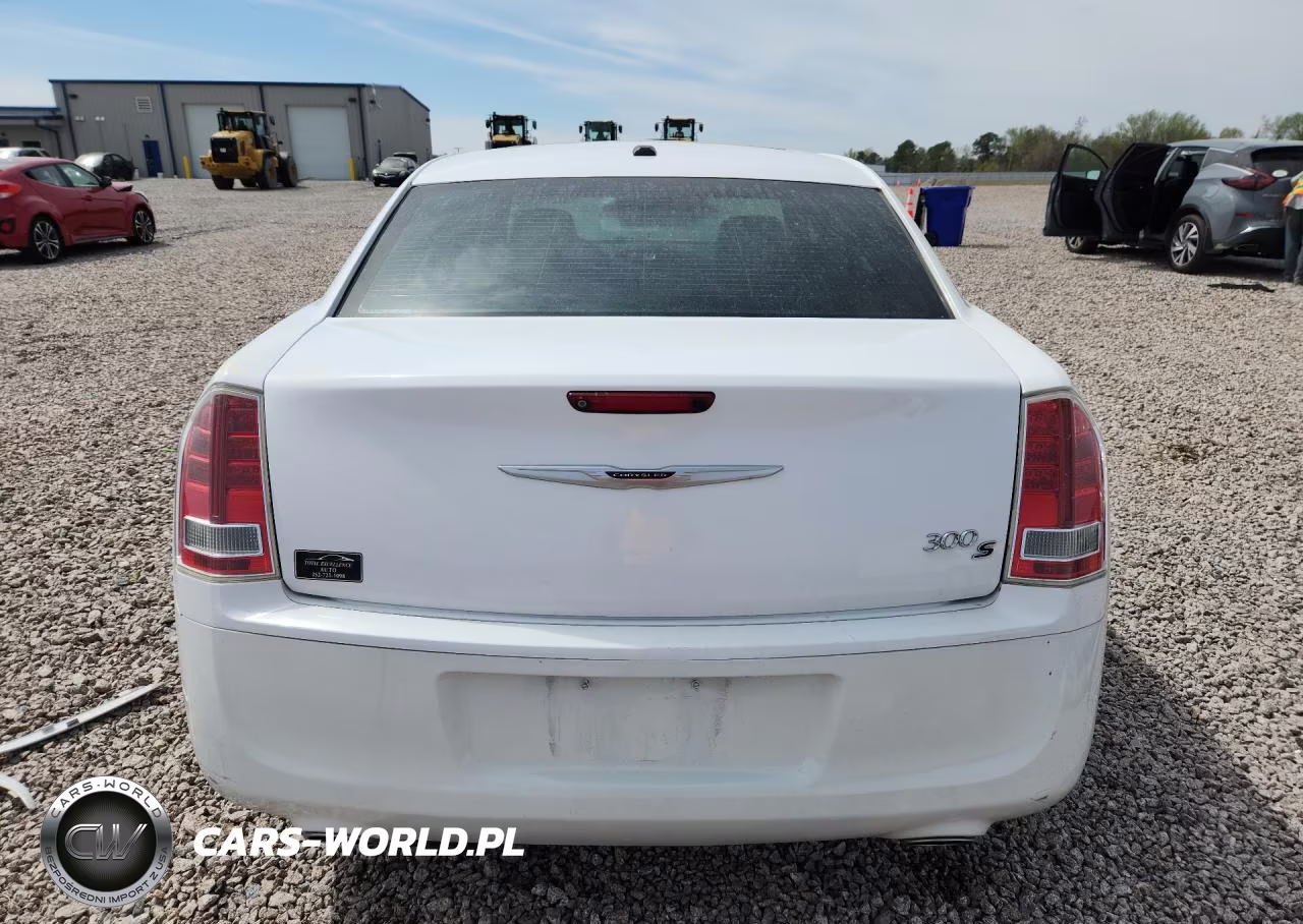 2014 Chrysler 300 S VIN:2C3CCABG4EH144257 - 6