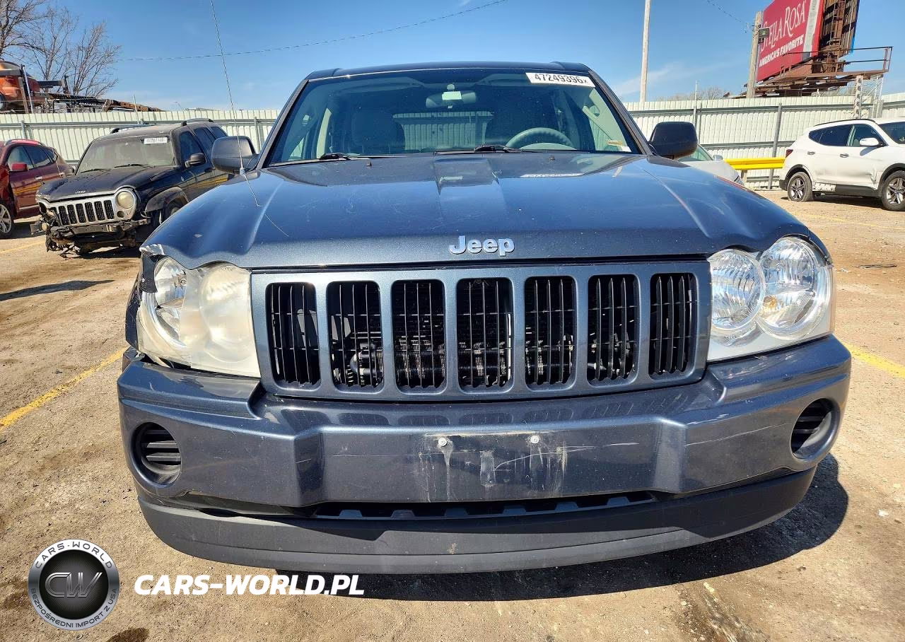 2007 Jeep Grand Cherokee Laredo VIN:1J8GR48K17C674385 - 5