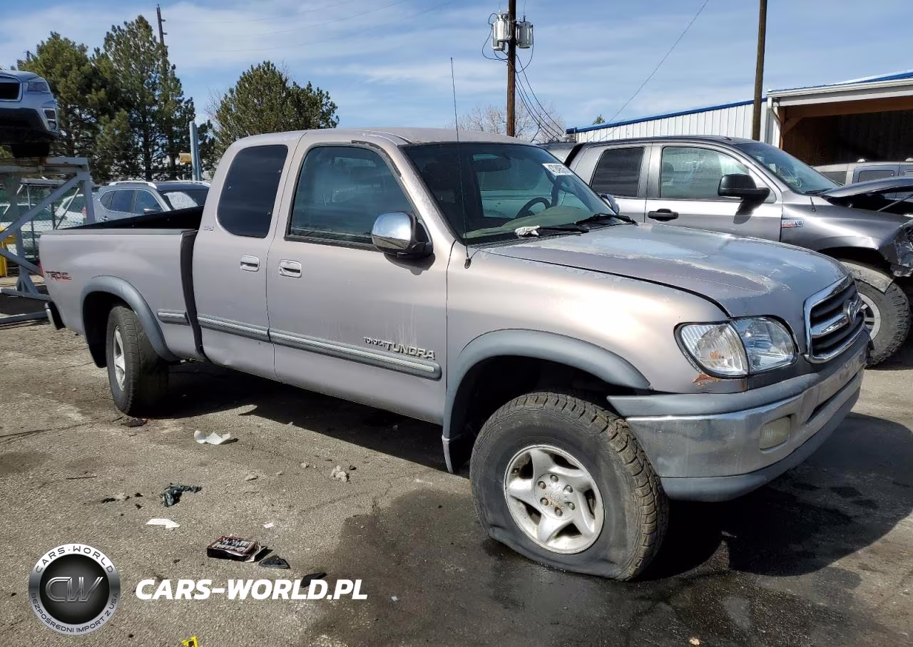 2002 Toyota Tunda VIN:5TBBT44102S236330 - 4