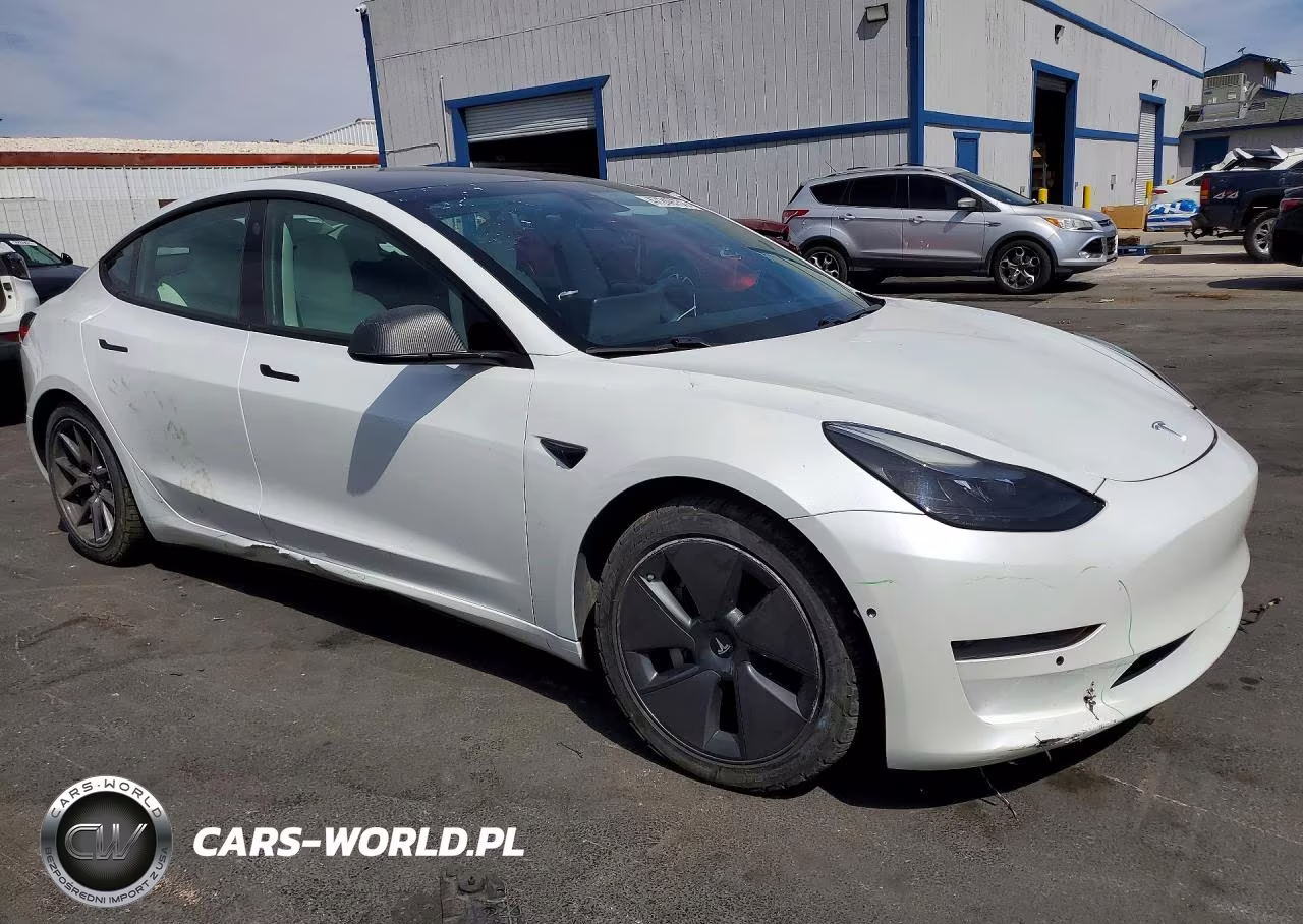 2021 Tesla Model 3 VIN:5YJ3E1EA6MF877945 - 4
