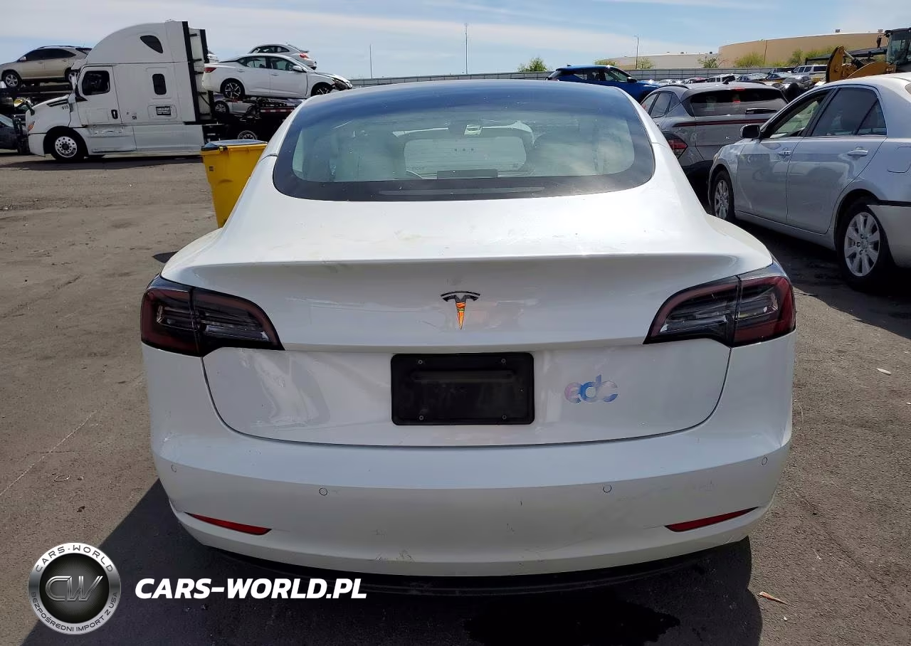 2021 Tesla Model 3 VIN:5YJ3E1EA6MF877945 - 6