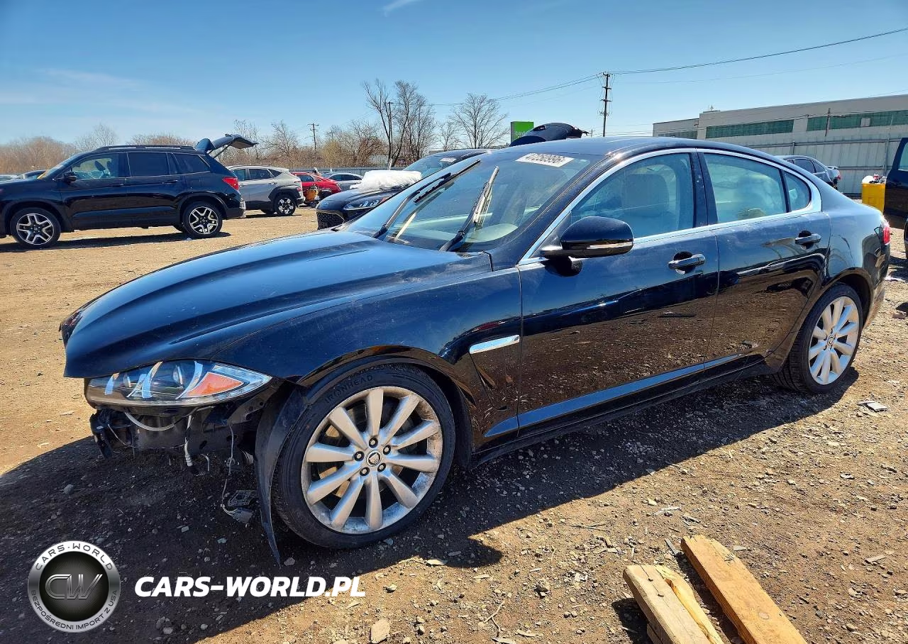 2012 Jaguar Xf